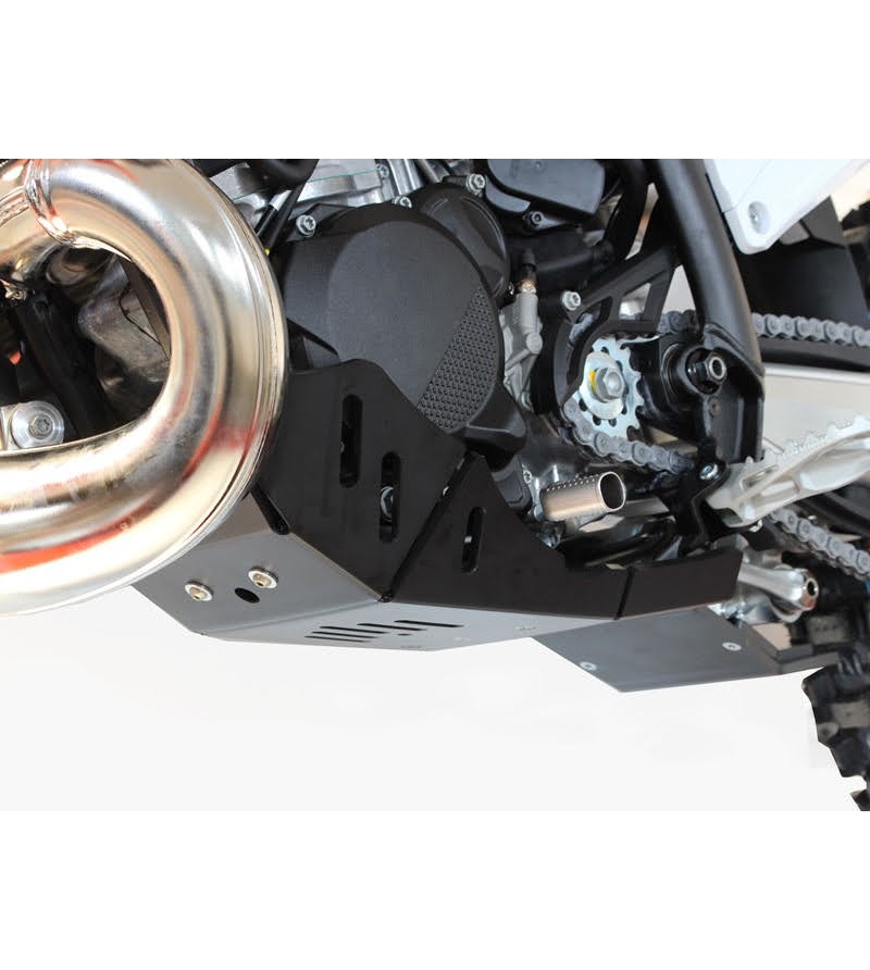 AXP Ποδιά Κινητήρα με Προστασία Μοχλικού Gasgas 2T 250/300 '25', Husq. 2T 250/300 '23-25', KTM SX250 '23-25' - Black - Image 4