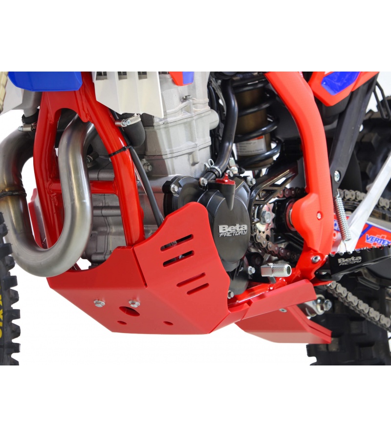 AXP Ποδιά Κινητήρα με Προστασία Μοχλικού Beta 350RR / 390RR / 430RR / 480RR '24-25' - Red 4 AXP Ποδιά Κινητήρα με Προστασία Μοχλικού Beta 350RR / 390RR / 430RR / 480RR '24-25' - Red - Image 4